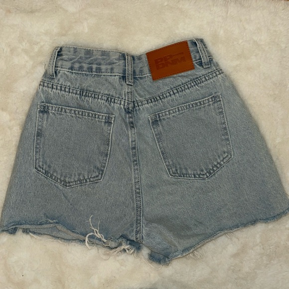 Princess Polly denim shorts - Picture 4 of 4